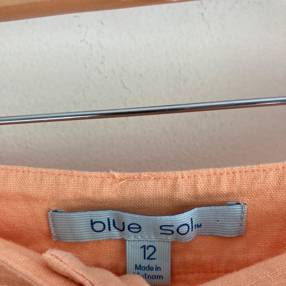 Blue Sol Women's Linen Blend Shorts - Picture 2 of 7